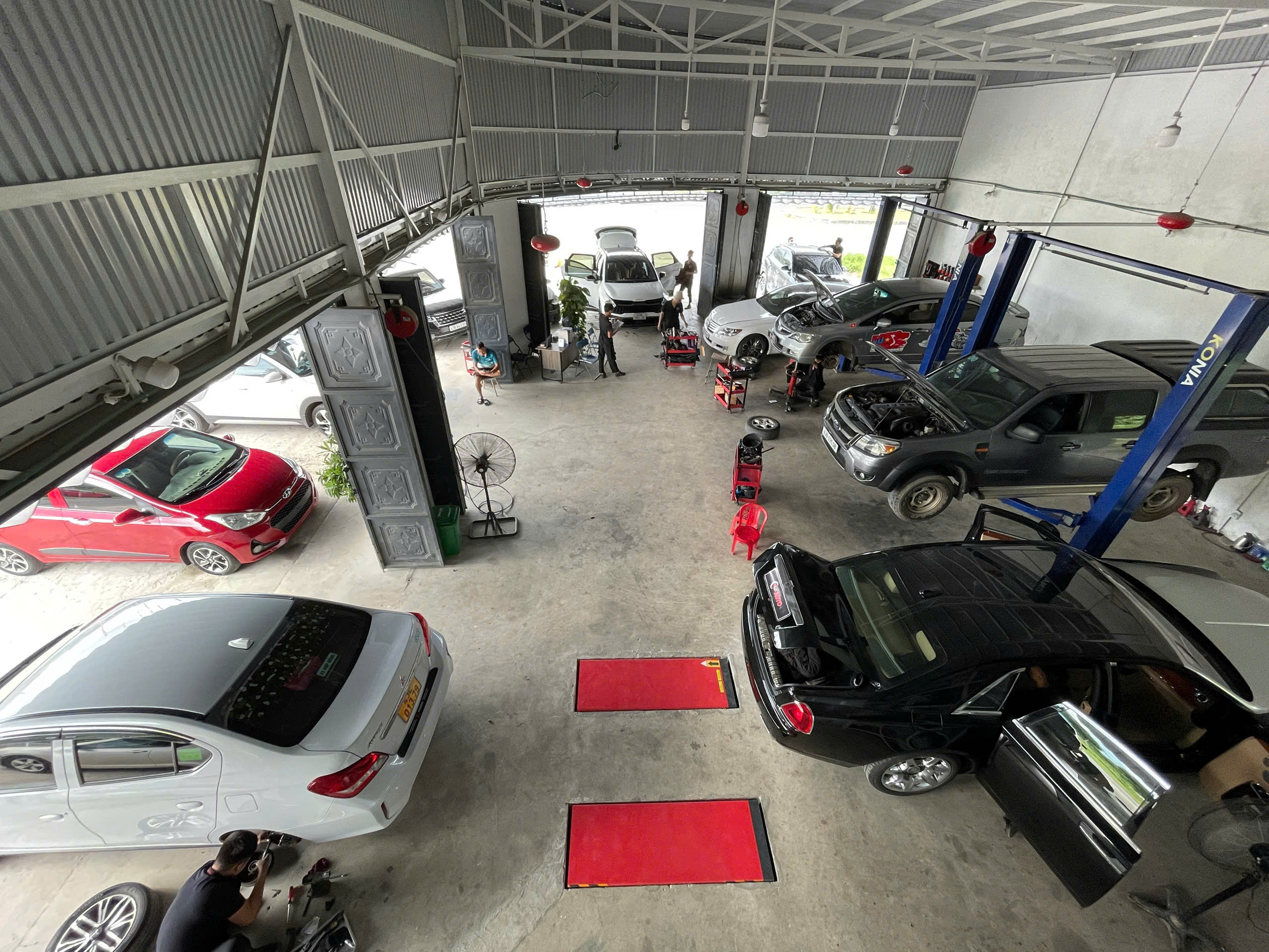 Chăm sóc & đồng sơn ô tô 3